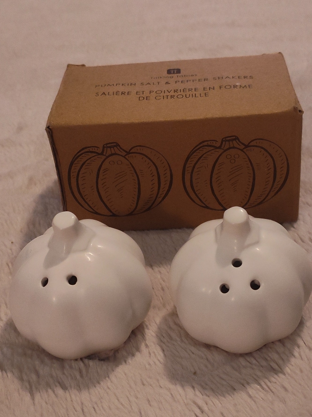 NEW! Talking Tables- Ceramic Pumpkin Salt & Pepper Shakers - White Gloss